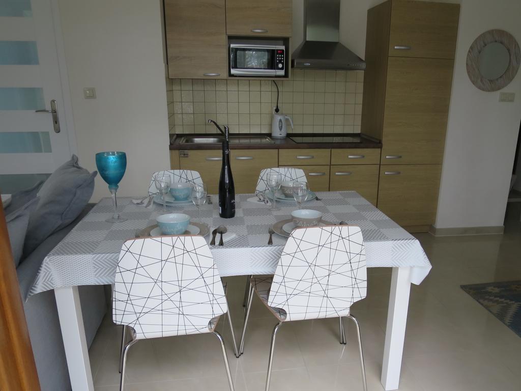 Sea Life Apartment レバル エクステリア 写真